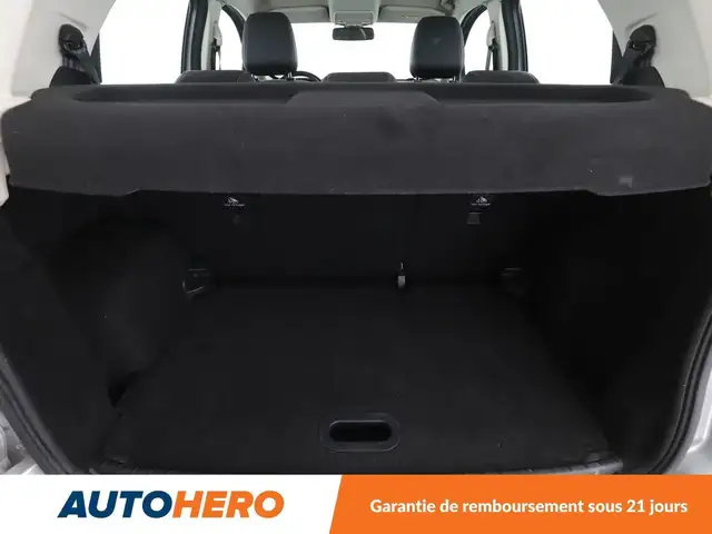Ford EcoSport view 17