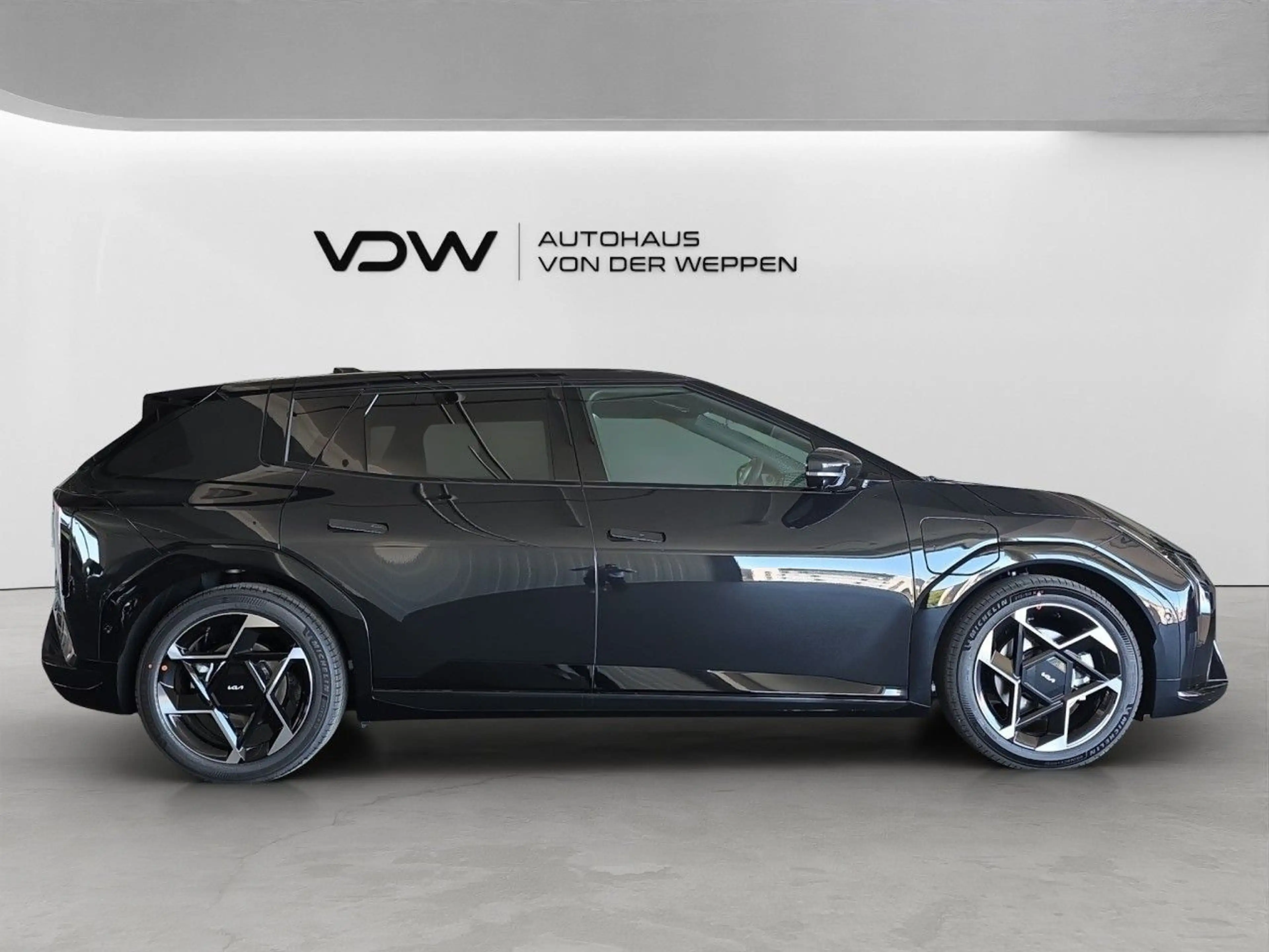 Kia EV4 150 kW GT-Line — photo 10