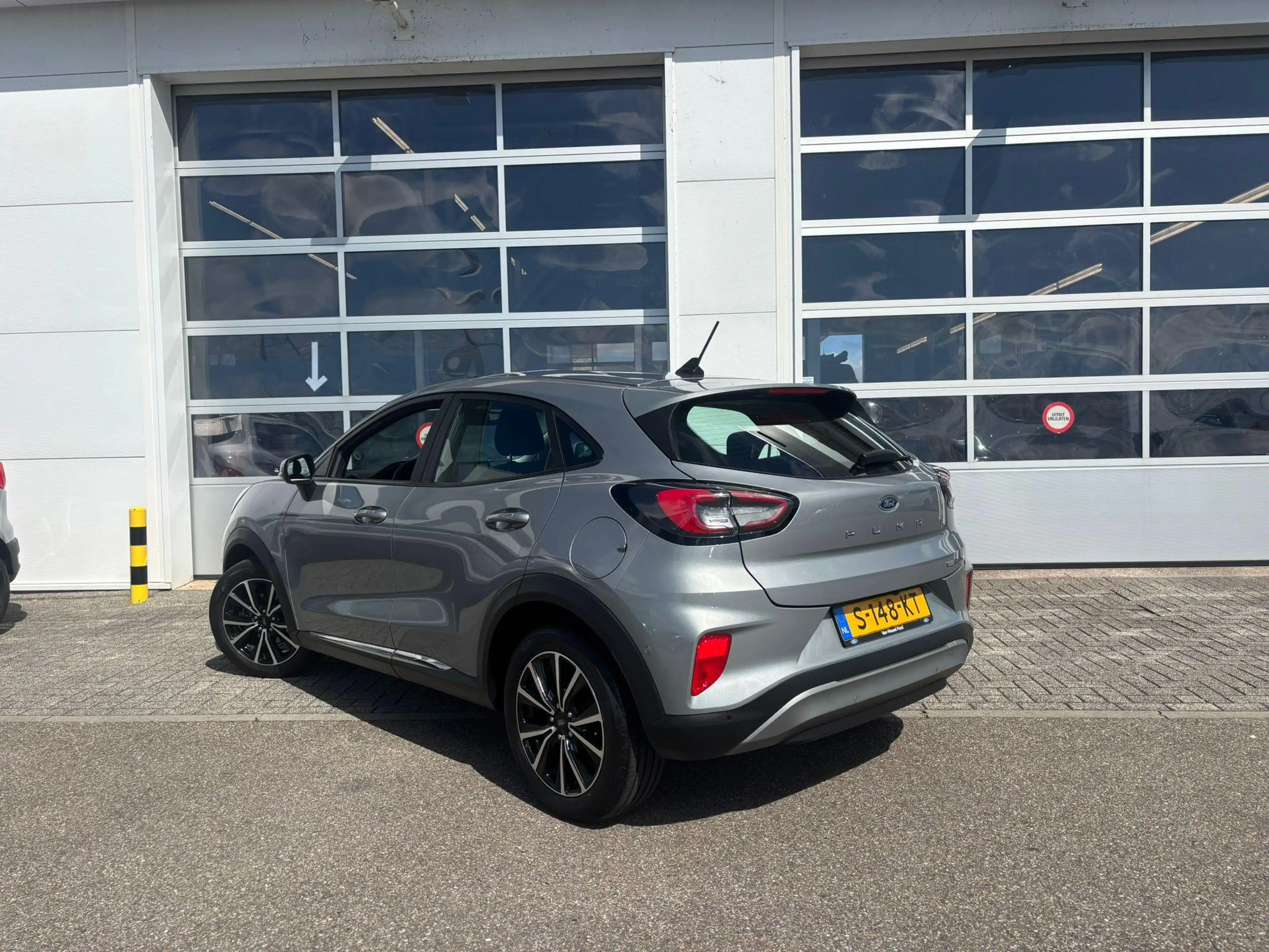 Ford Puma 1.0 EcoBoost Hybrid Titanium — photo 3