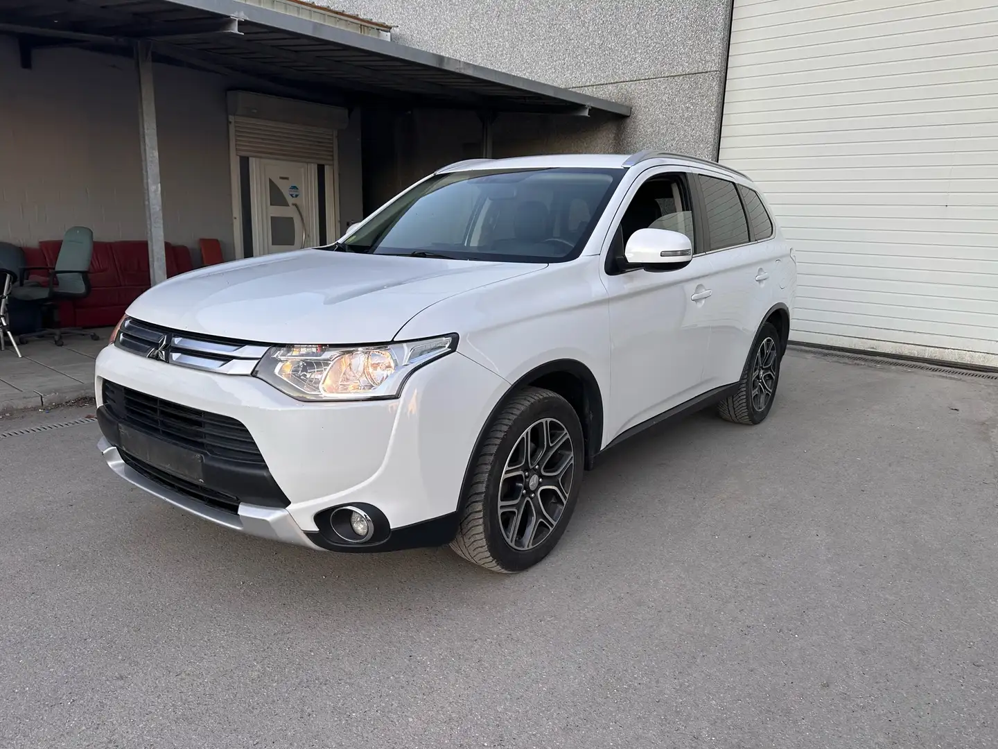 Mitsubishi Outlander 2.2 DI-D 4WD Instyle Safety - 1