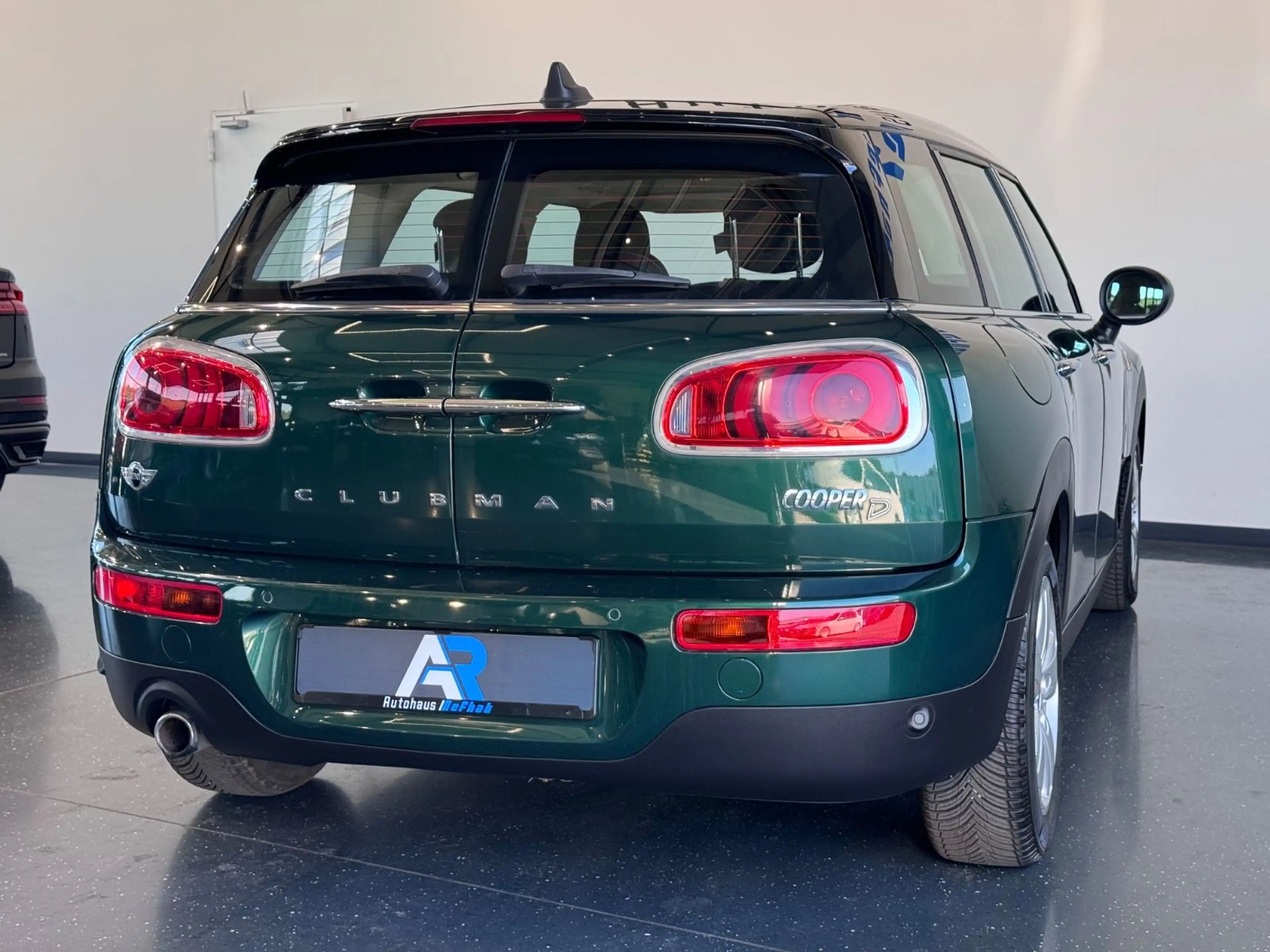 MINI Cooper D Clubman *PDC*SHZ*XENON* — photo 8