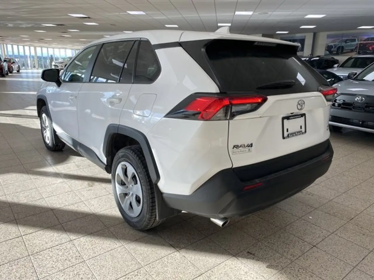 Toyota RAV 4 снимка Toyota RAV 4