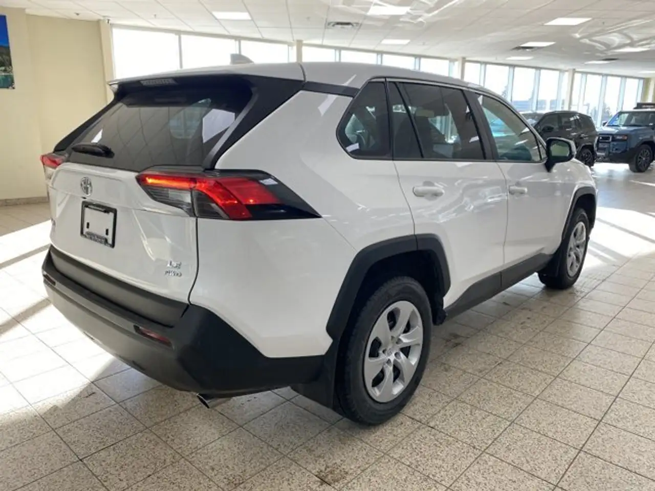Toyota RAV 4 снимка Toyota RAV 4