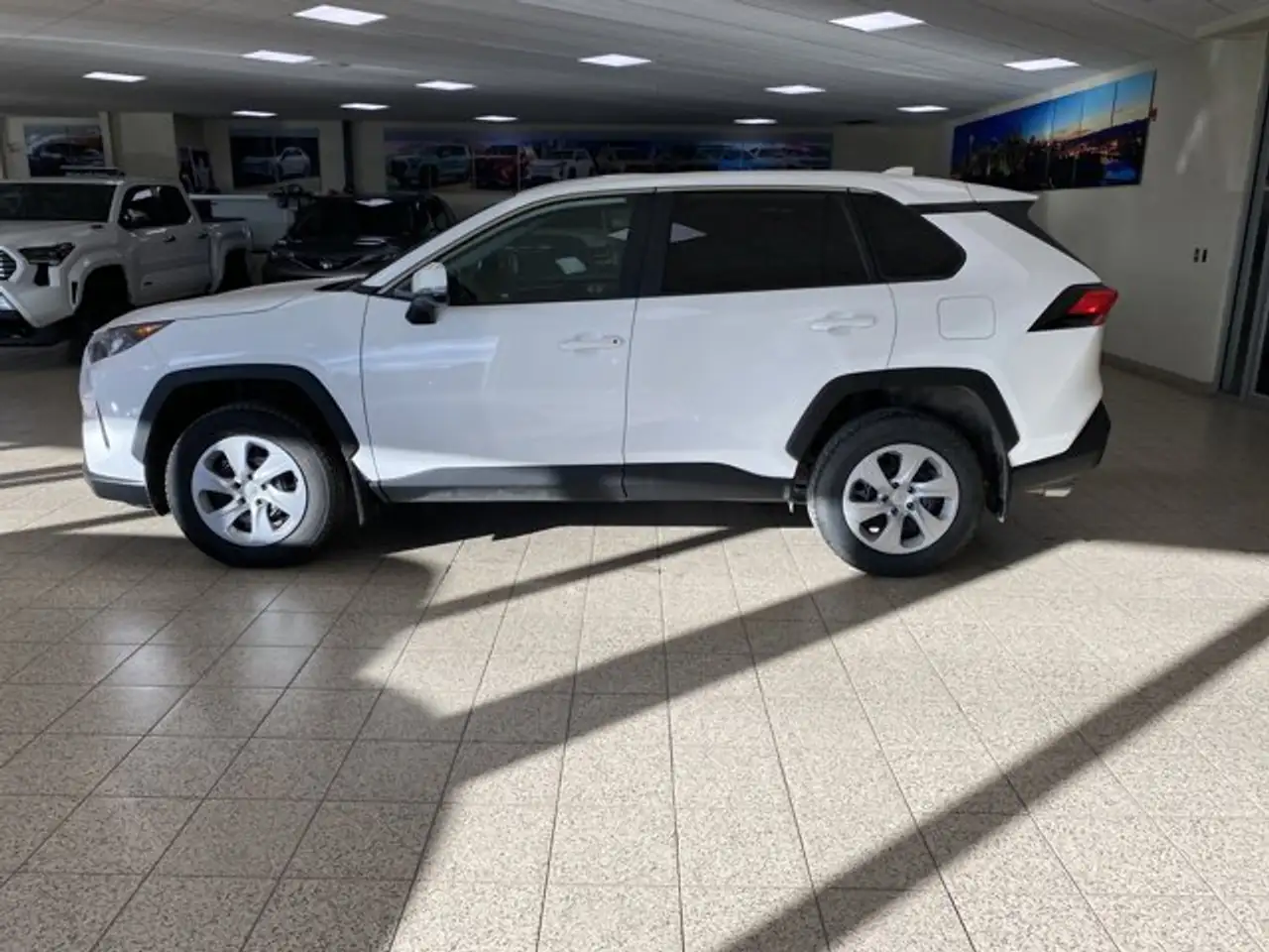 Toyota RAV 4 снимка Toyota RAV 4