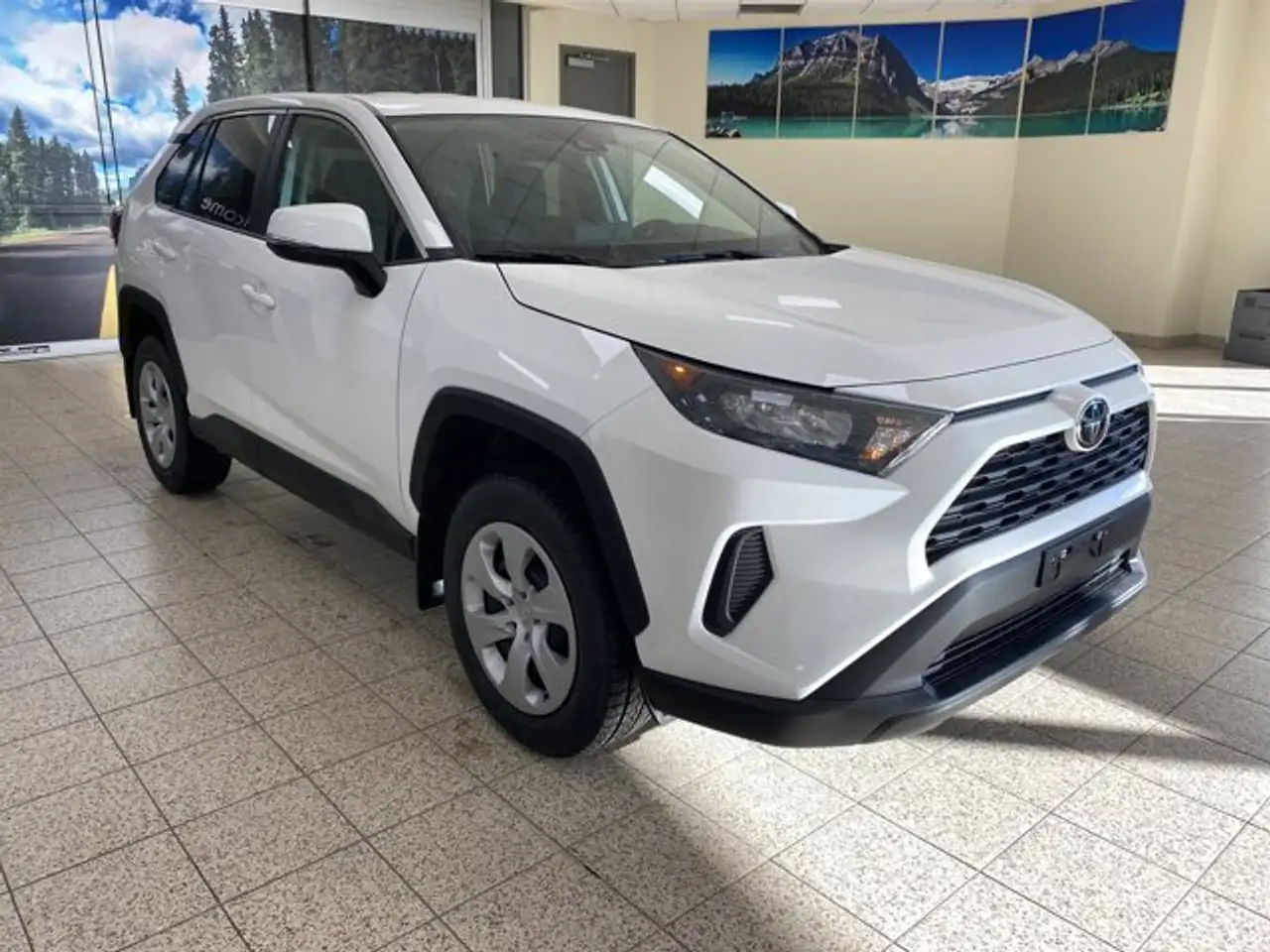 Toyota RAV 4 снимка Toyota RAV 4