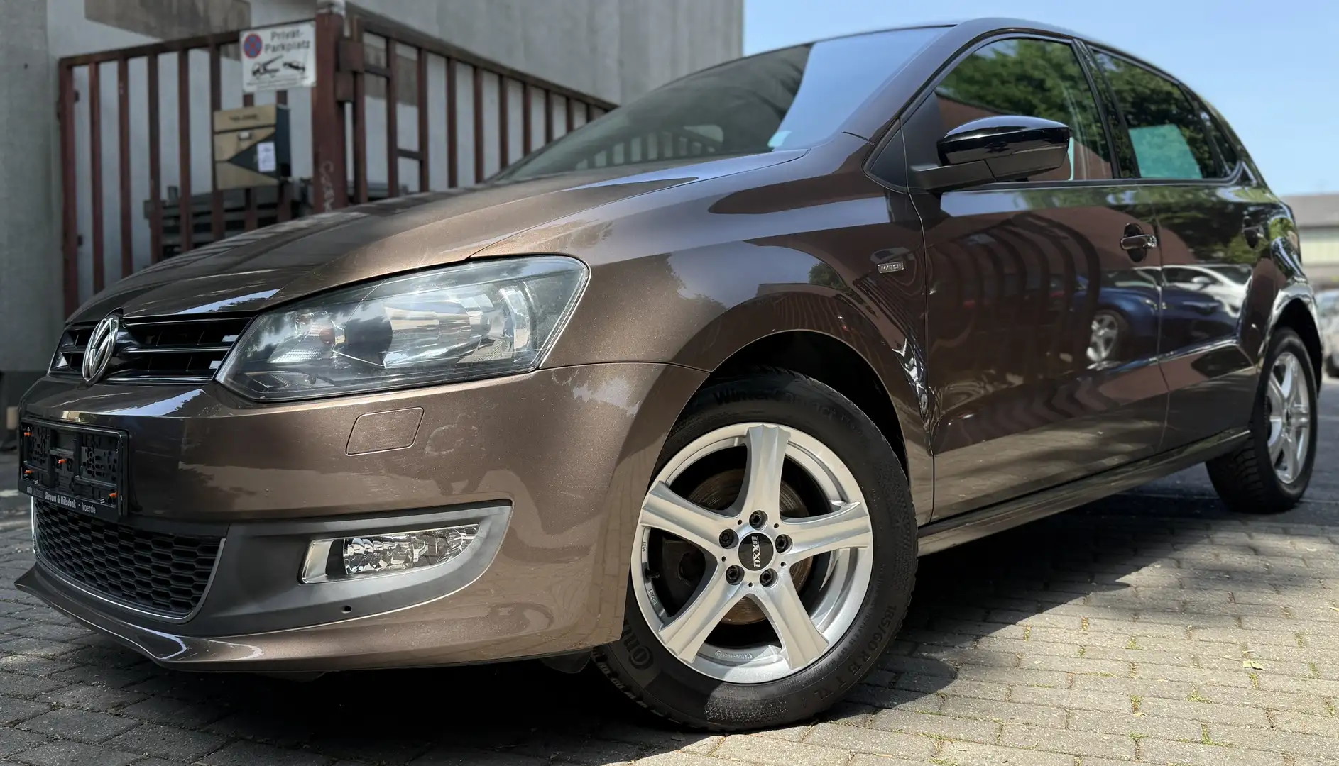 Volkswagen Polo Match 2.HD Automatik Klima PDC Tüv Neu Garantie Bruin - 1