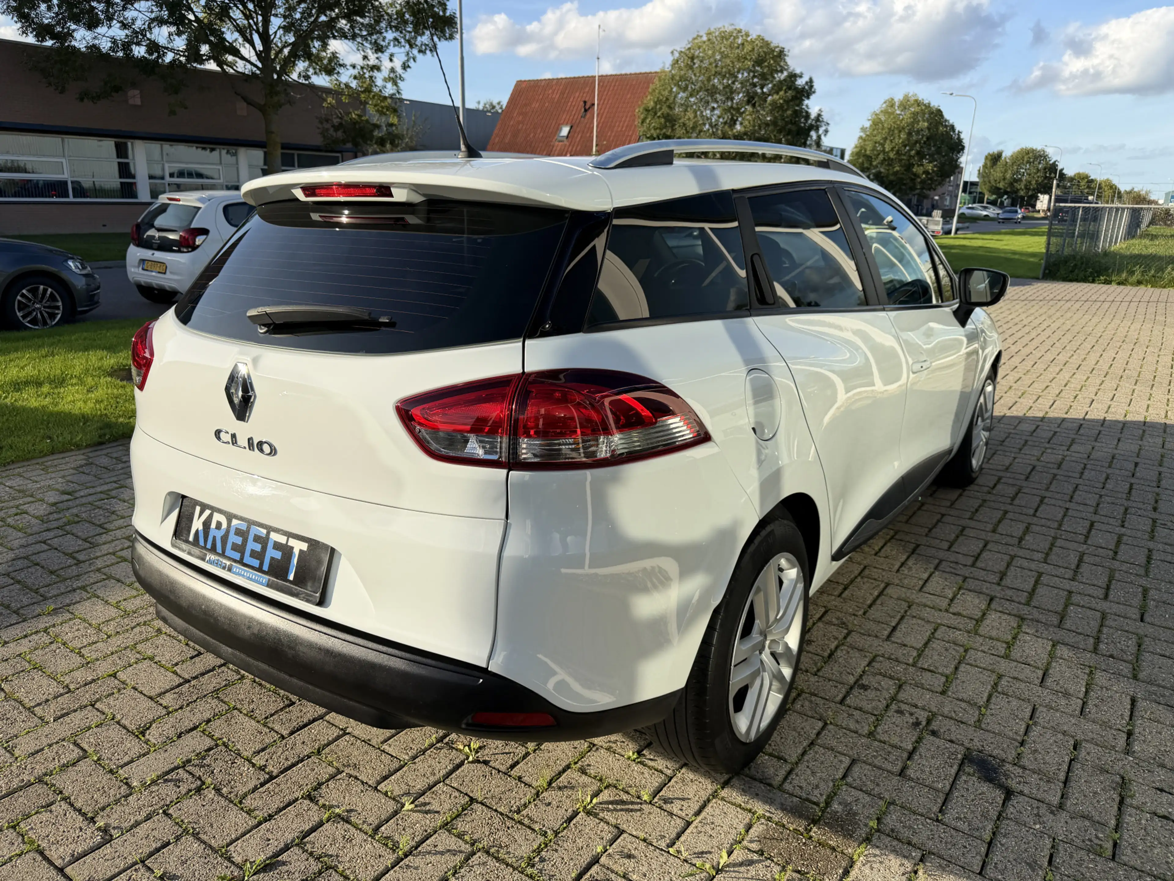 Renault Clio Estate 0.9 TCe Zen Apple carplay | Cruise — photo 6
