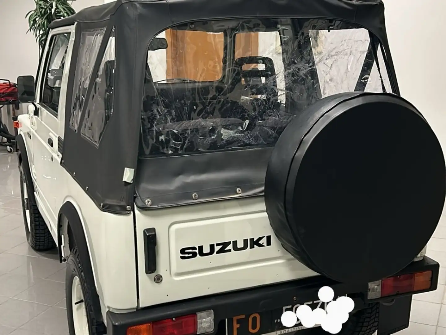 Suzuki SJ 410 1.0 Sj bijela - 2