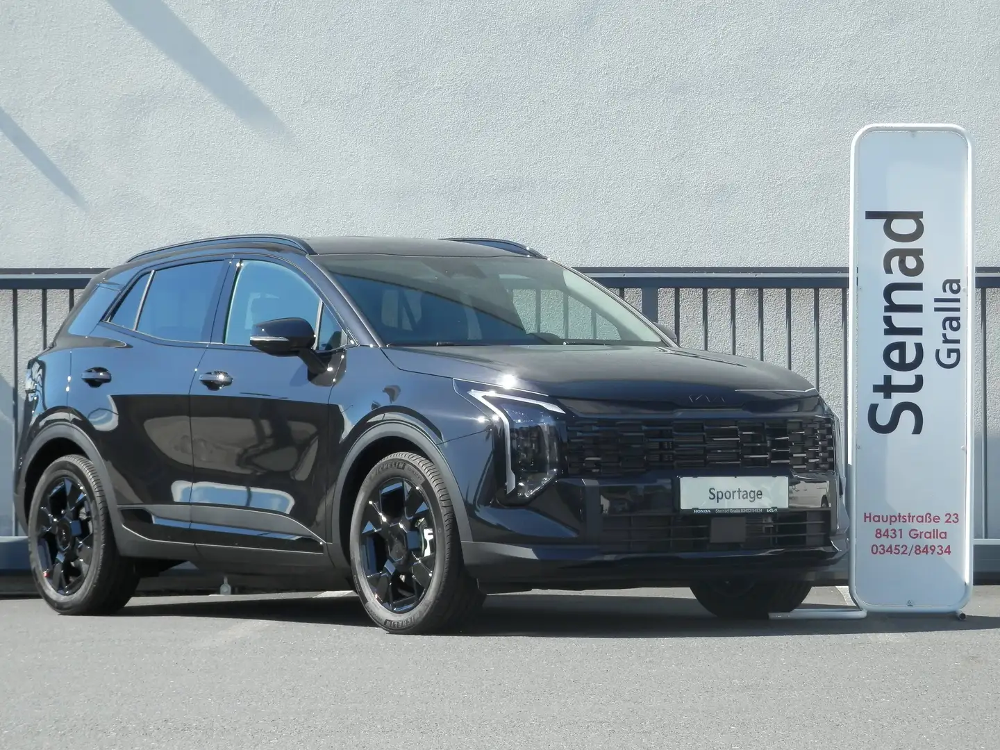Kia Sportage 1,6 TGDI Black Edition Schwarz - 1