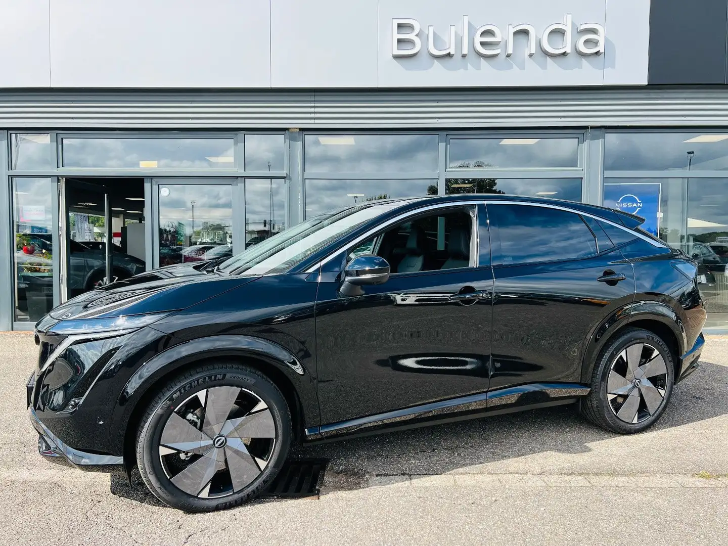 Nissan Ariya 87 kWh Evolve Pack 20" Noir - 1