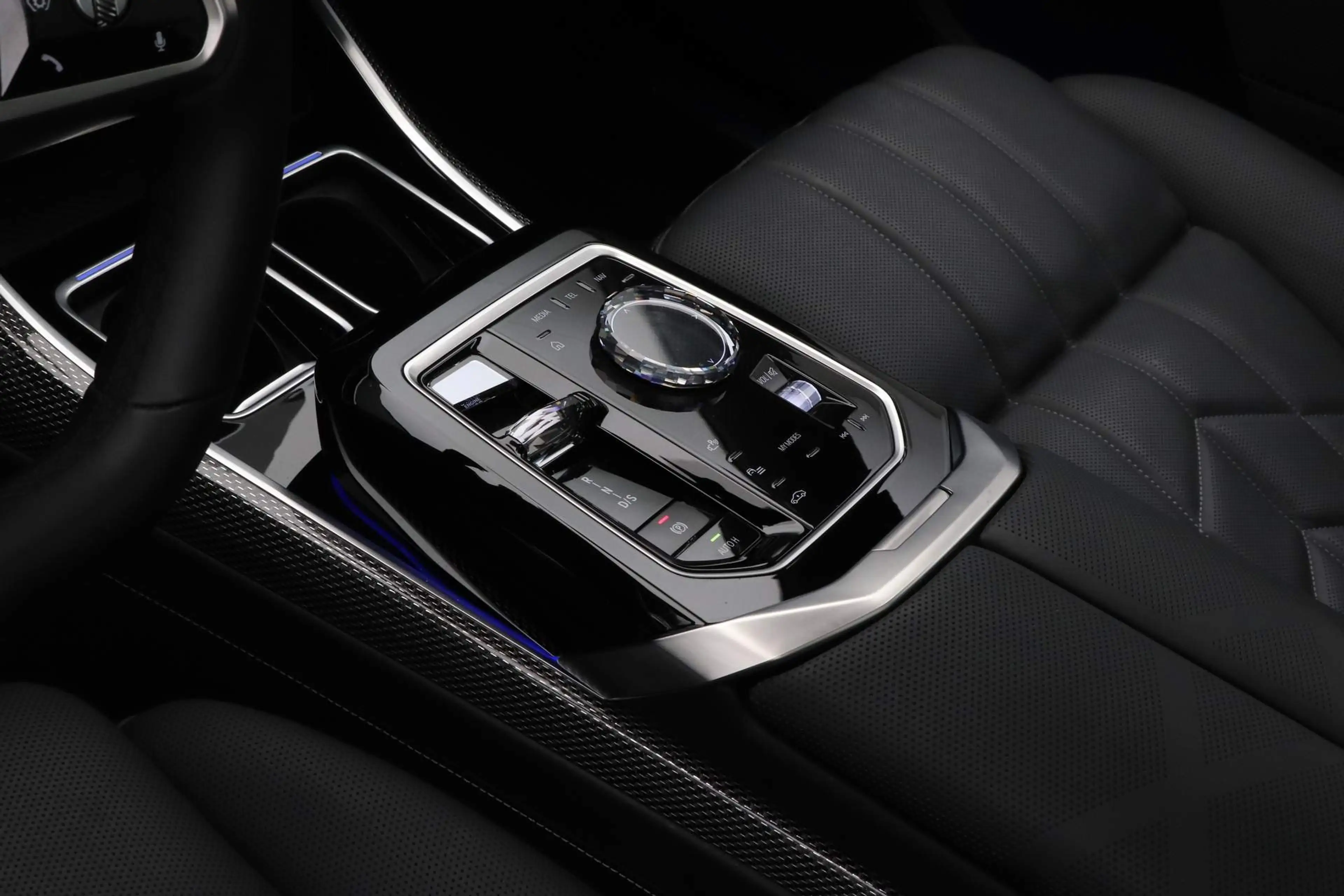 BMW 750 7-serie 750e xDrive | M-sport Pro. | BMW Iconic Gl — photo 6