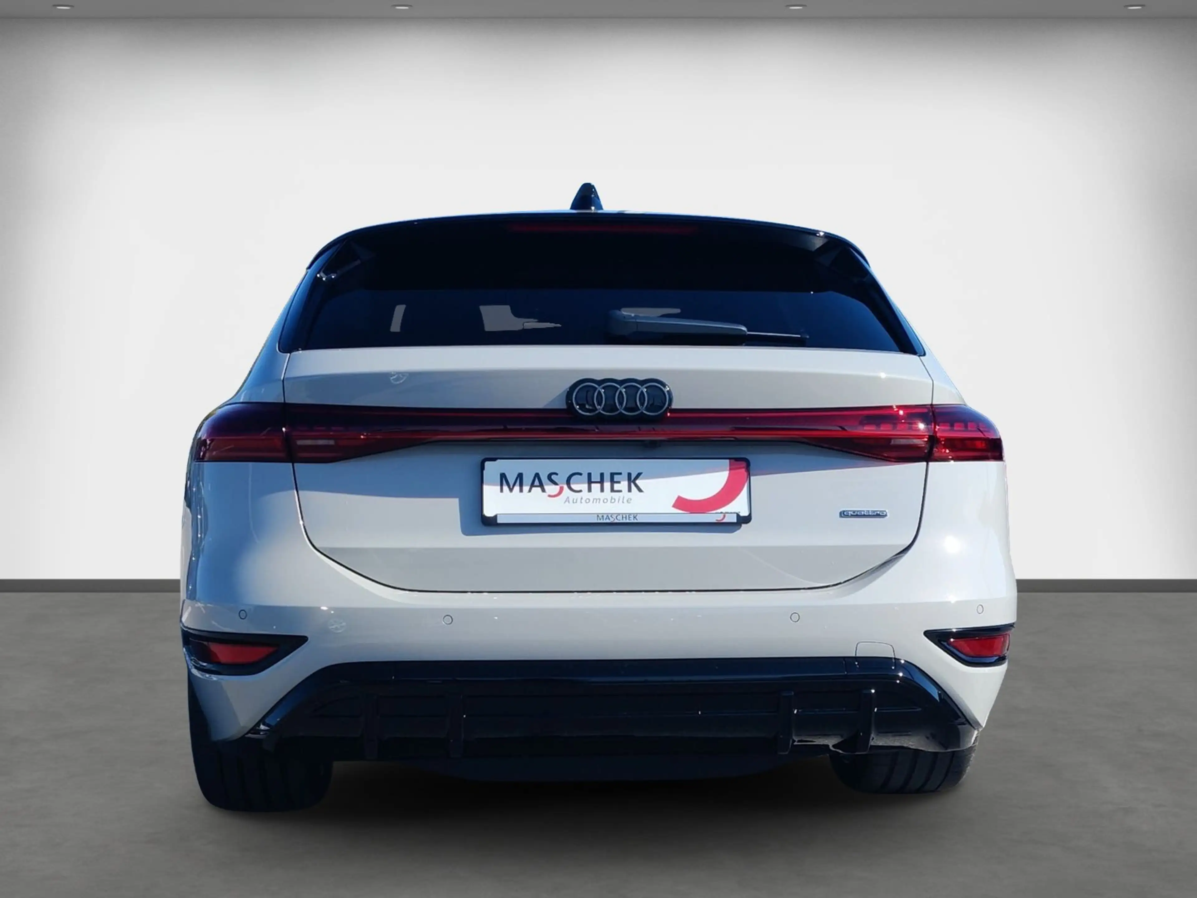 Audi A6 e-tron A6 Avant S-Line business e-tron quattro AHK Luft — photo 5