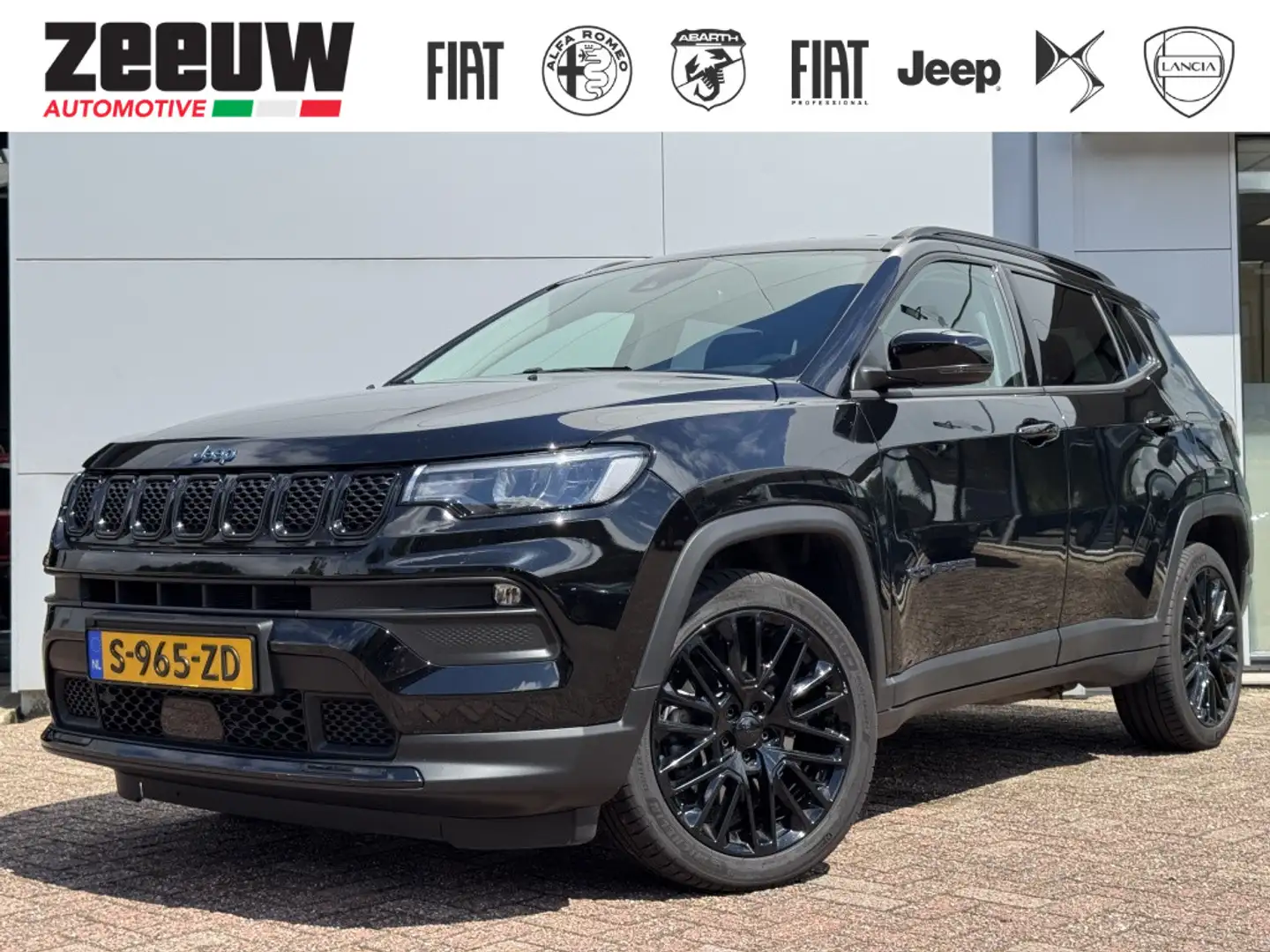 Jeep Compass 4xe 190 PK Night Eagle | 19" | Winter Pack | Busin Noir - 1