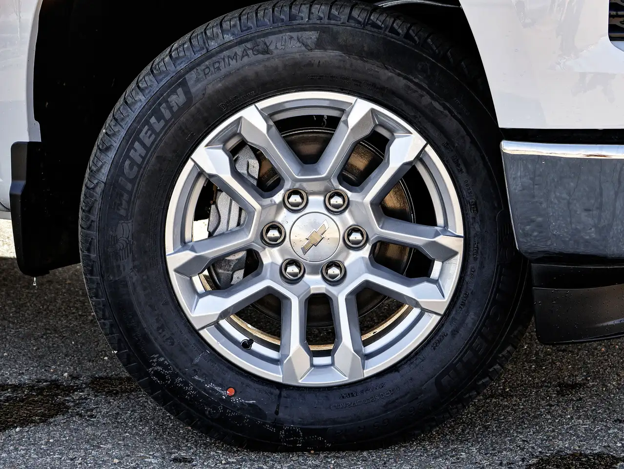 Chevrolet Silverado 1500 снимка Chevrolet Silverado 1500