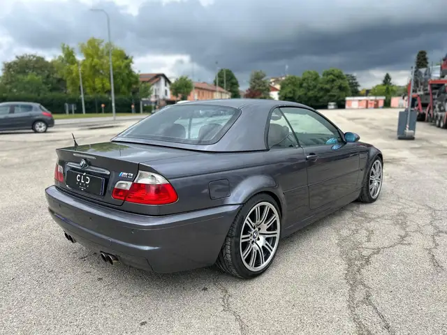 BMW M3 view 4