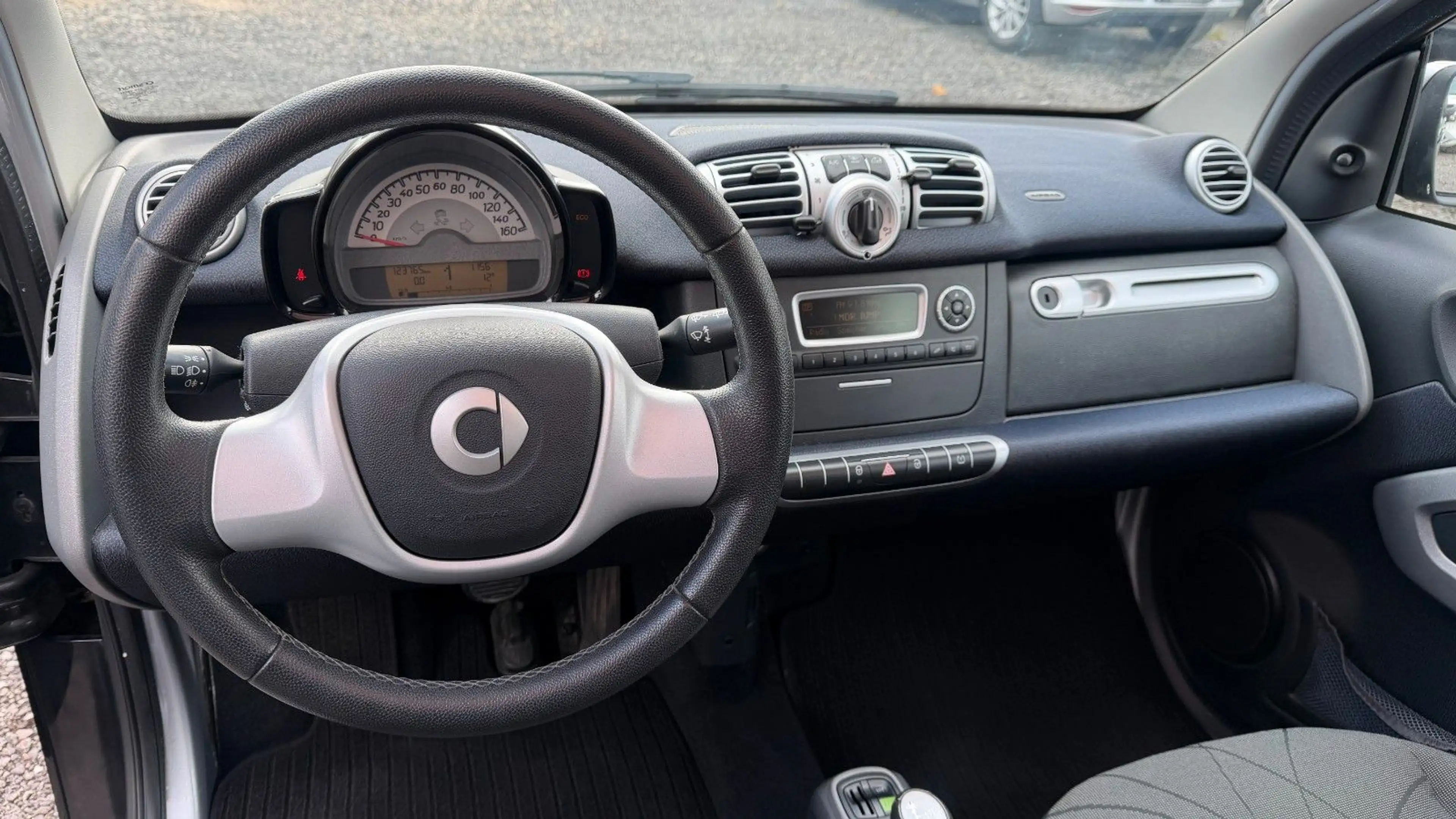 smart forTwo Passion Klima Allwetterreifen PDC — photo 13
