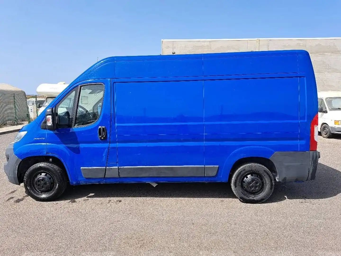 Fiat Ducato Ducato Fg. 35 2.3Mjt Medio T.A. 130 E5 Azul - 2