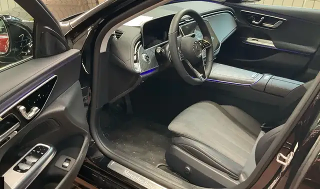 Mercedes-Benz E 220 dT 4MATIC Ansicht 6