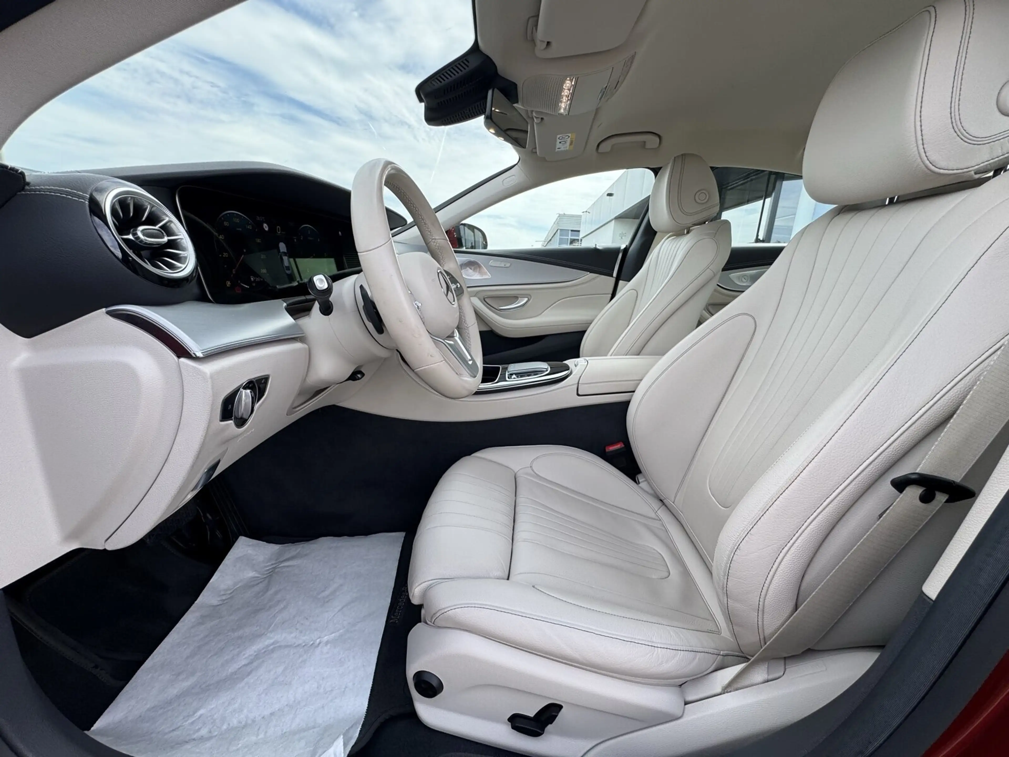 Mercedes-Benz CLS 400 CLS 400 d 4M AVANTGARDE NAVI+KAM+LED+SOUND+AMBI+ — photo 10