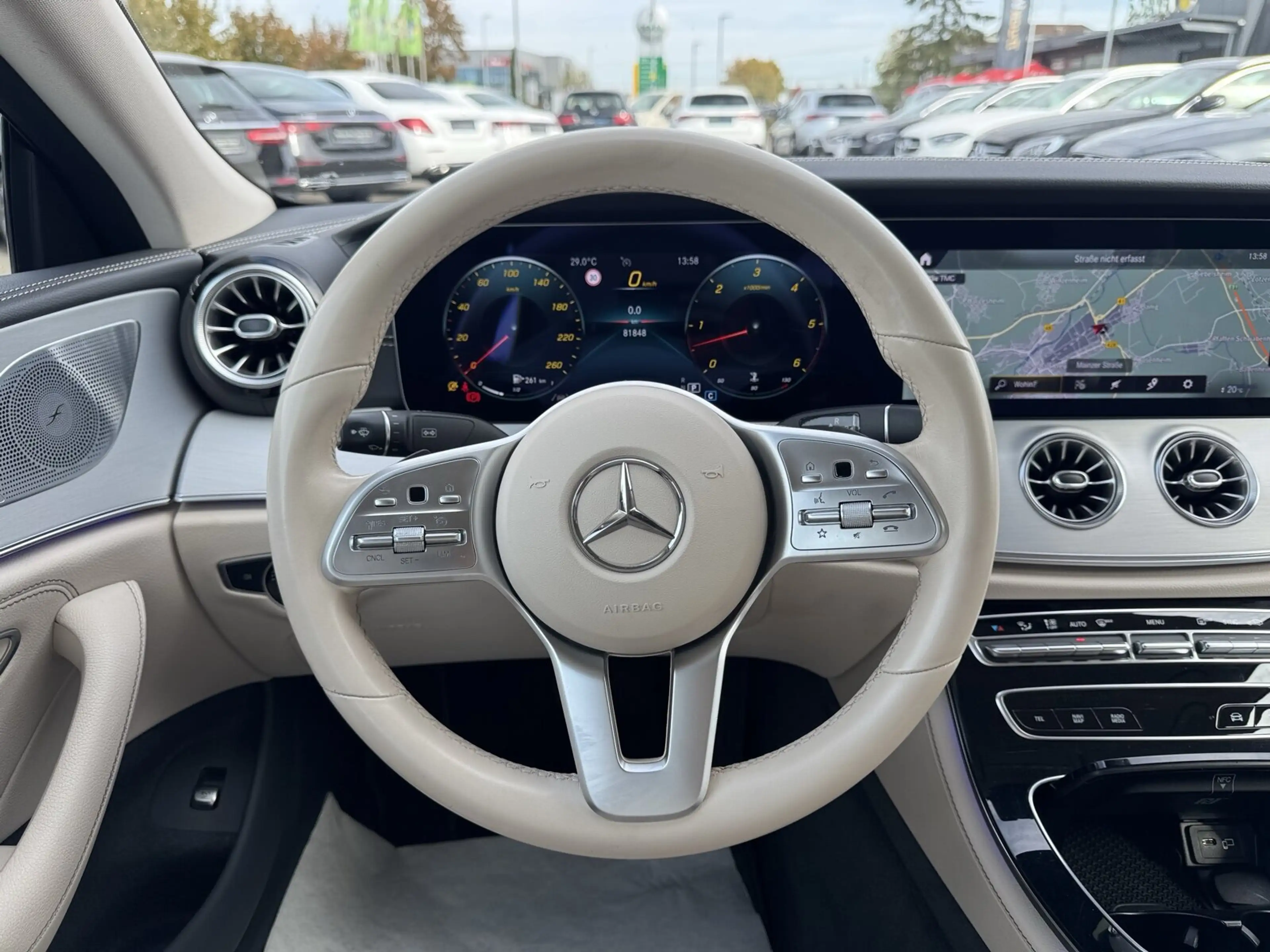 Mercedes-Benz CLS 400 CLS 400 d 4M AVANTGARDE NAVI+KAM+LED+SOUND+AMBI+ — photo 13