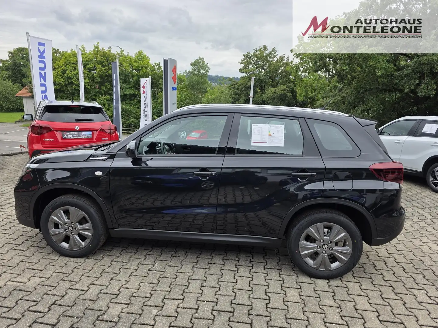 Suzuki Vitara Vitara 1.4 Club | NAVI | LED| Sofort verfügbar Noir - 2