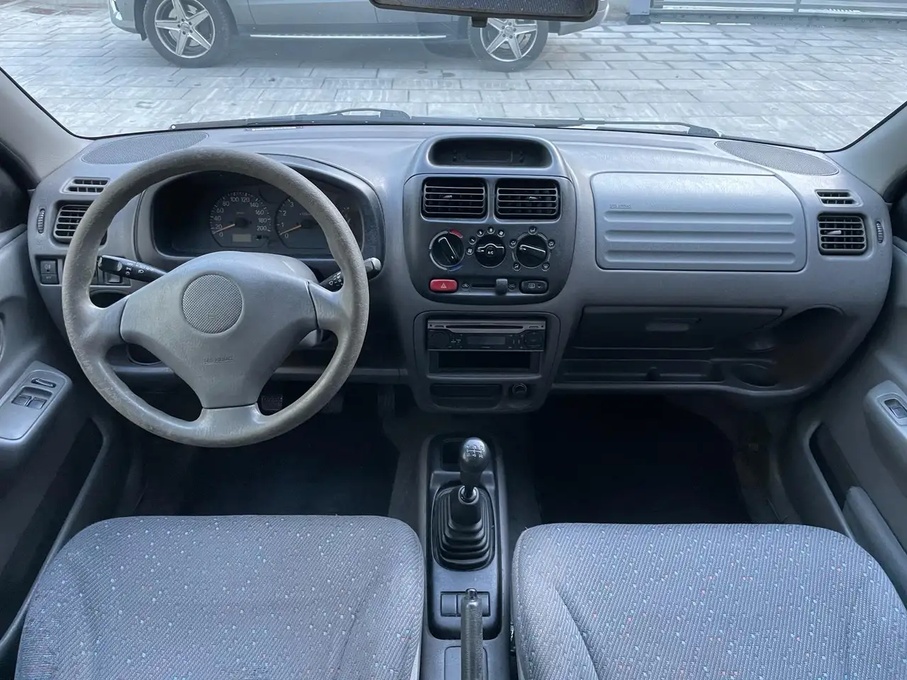 Suzuki Ignis 1.3 16v GL, foto 3