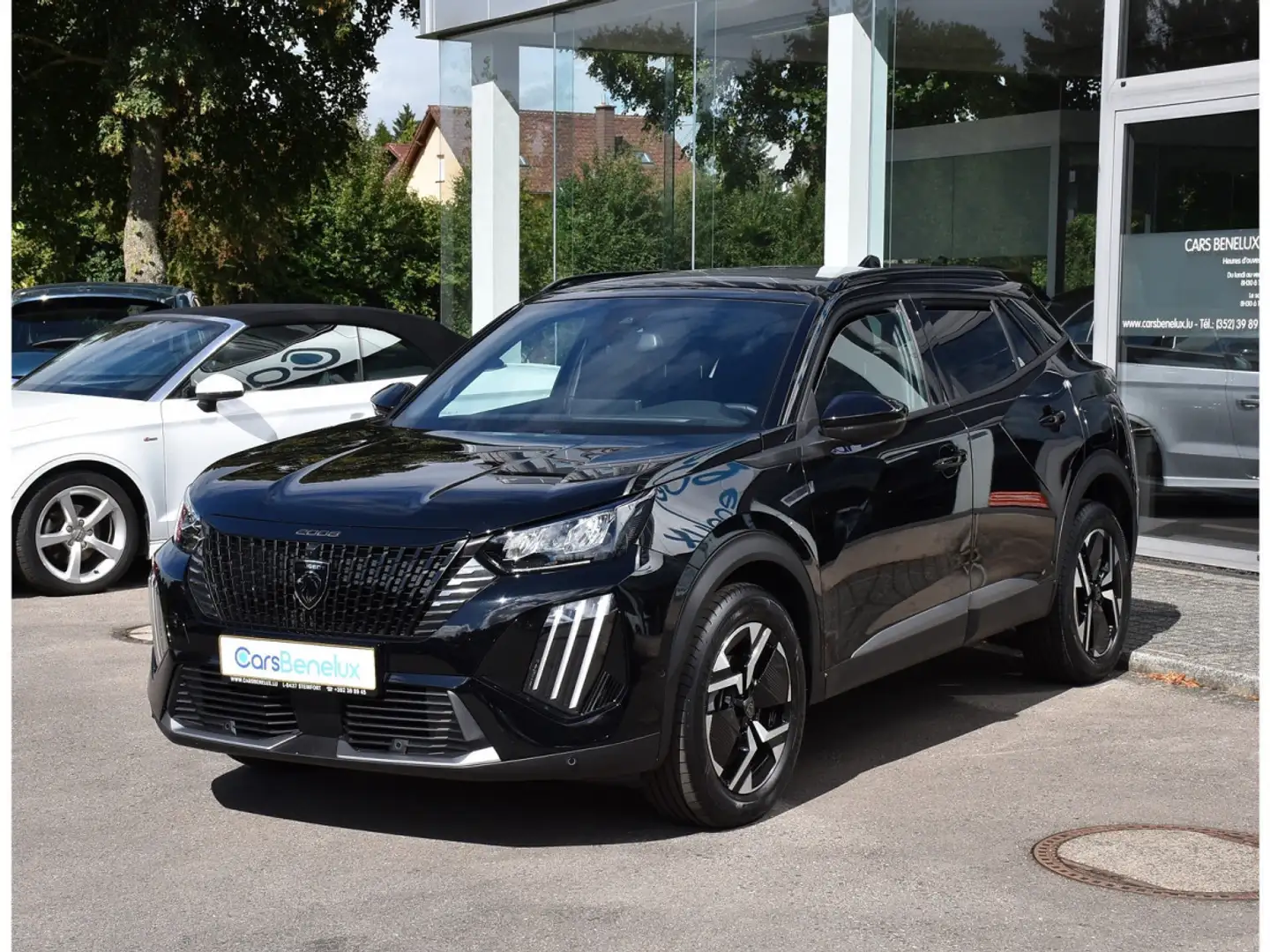 Peugeot 2008 1.2 PureTech Allure GPS LANE SIDE REGUL CAM360 1°M Noir - 2