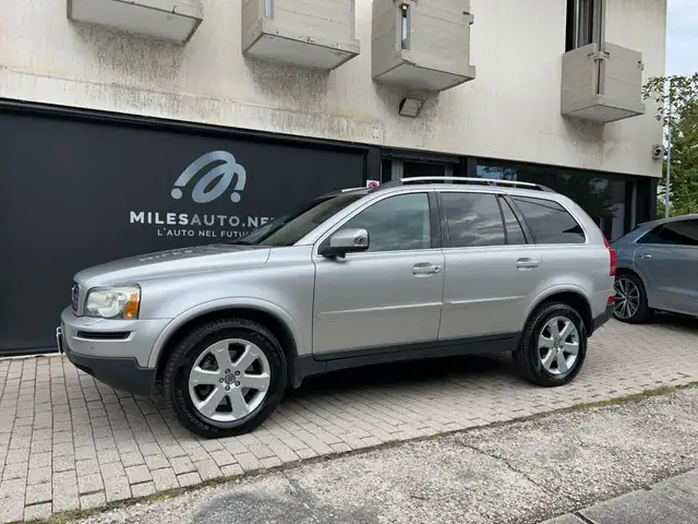 Volvo XC90 D5 AWD Geartronic Summum Uniproprietario 5 posti