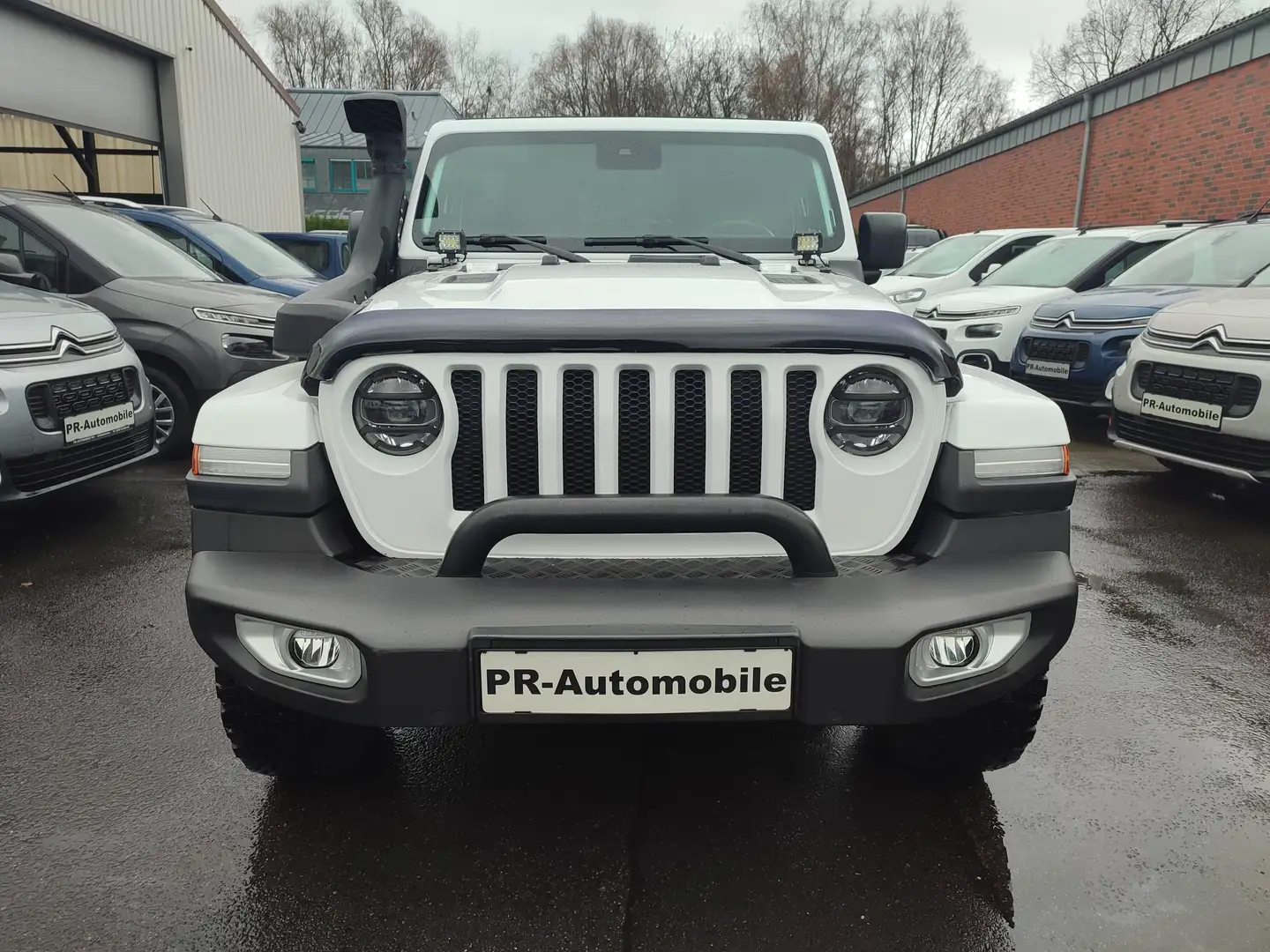 Jeep Wrangler Unlimited 2.2 CRDi AWD Automatik/Leder/Navi+Cam Weiß - 2