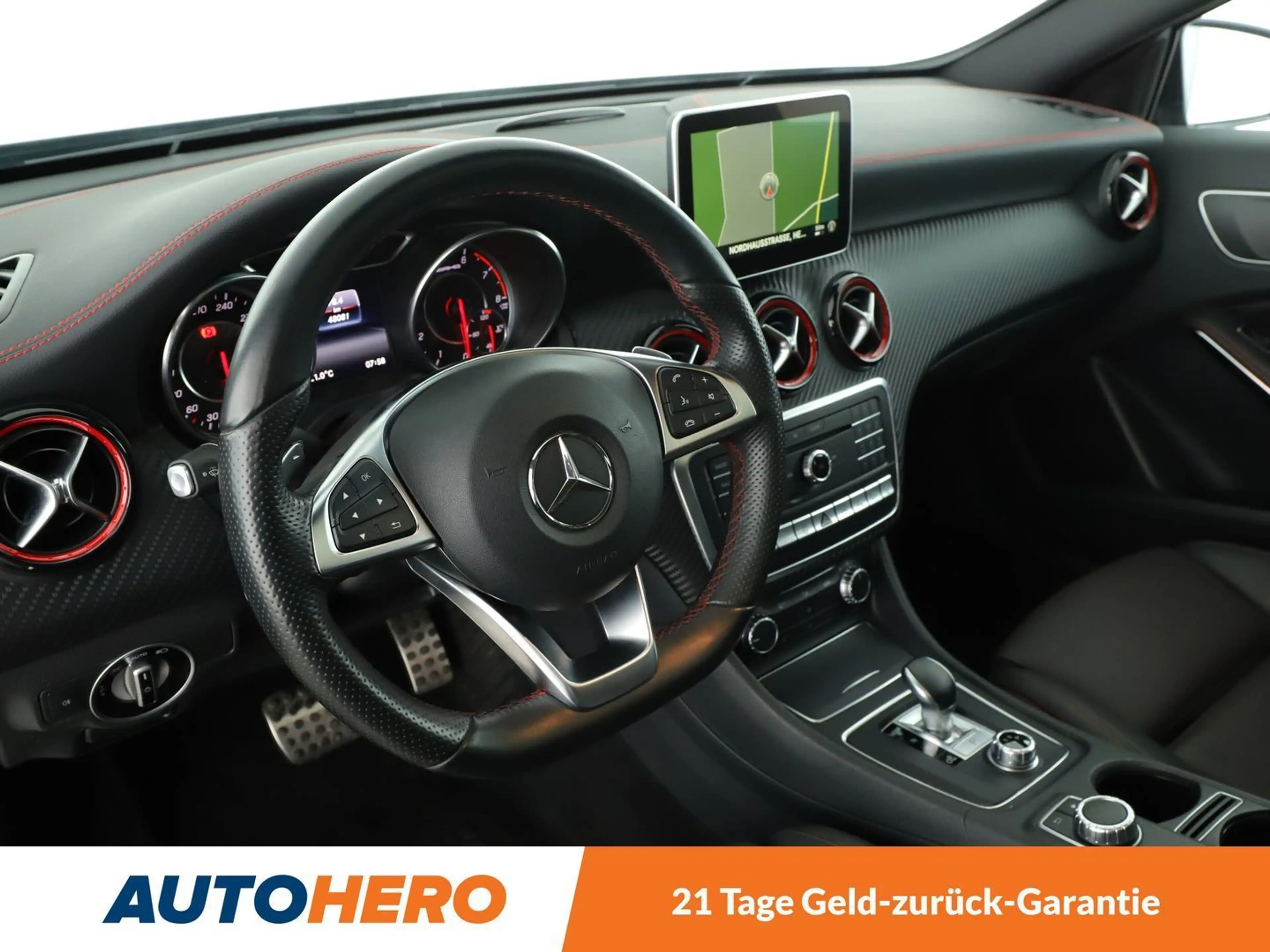 Mercedes-Benz A 45 AMG AMG 4Matic Sport Aut.*NAVI*LED*CAM* — photo 11
