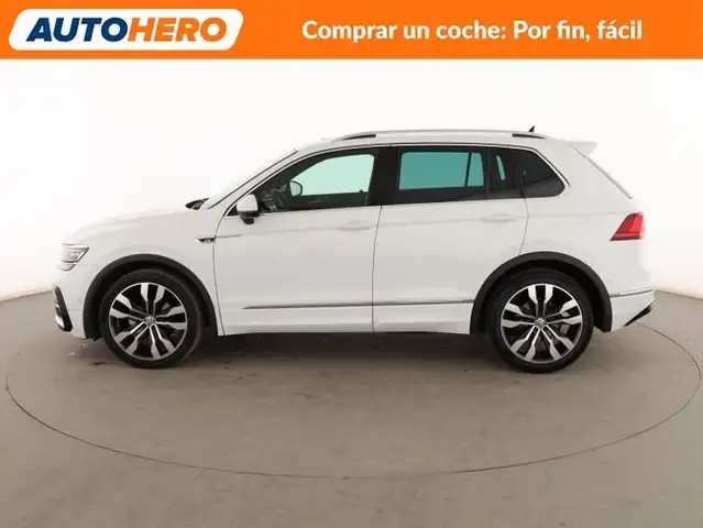 Volkswagen Tiguan view 3