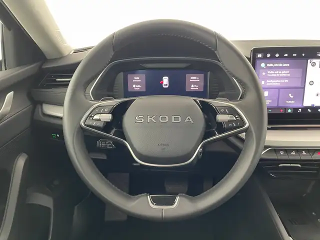 Skoda Octavia view 12