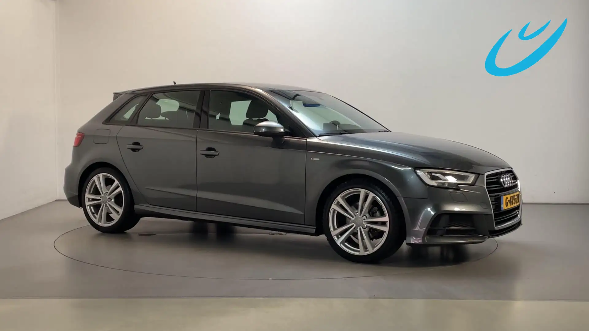 Audi A3 Sportback 30 TFSI Advance Sport S-Line Navigatie L Grijs - 1