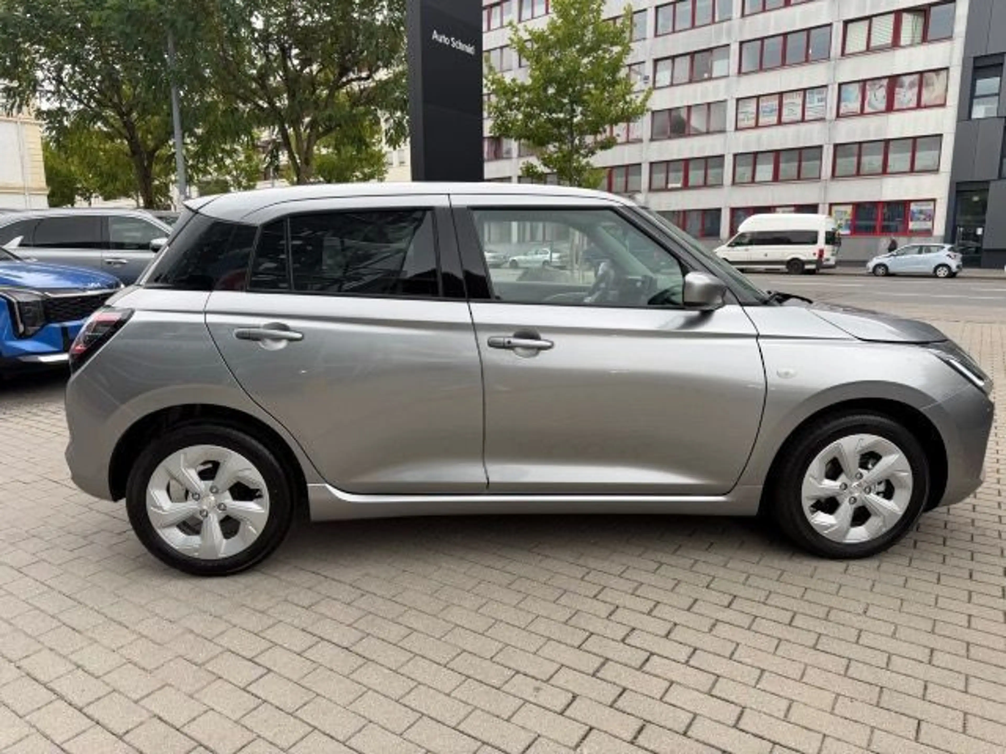 Suzuki Swift 5-Türer 1.2 DUALJET HYBRID Comfort — photo 5