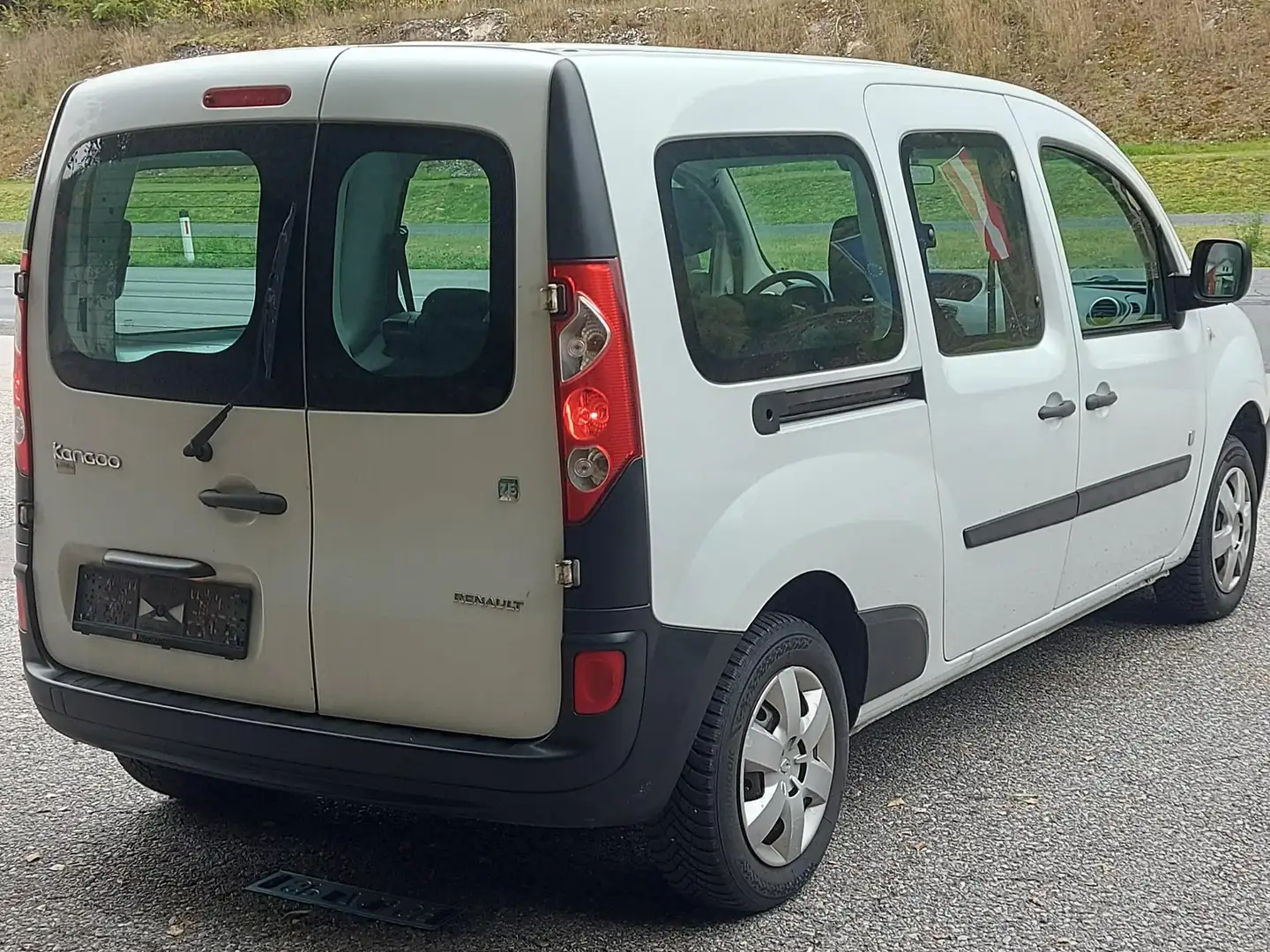 Renault Kangoo Z.E. Kangoo Z.E 22kWh (Batteriemiete) 5 Sitzer Weiß - 2