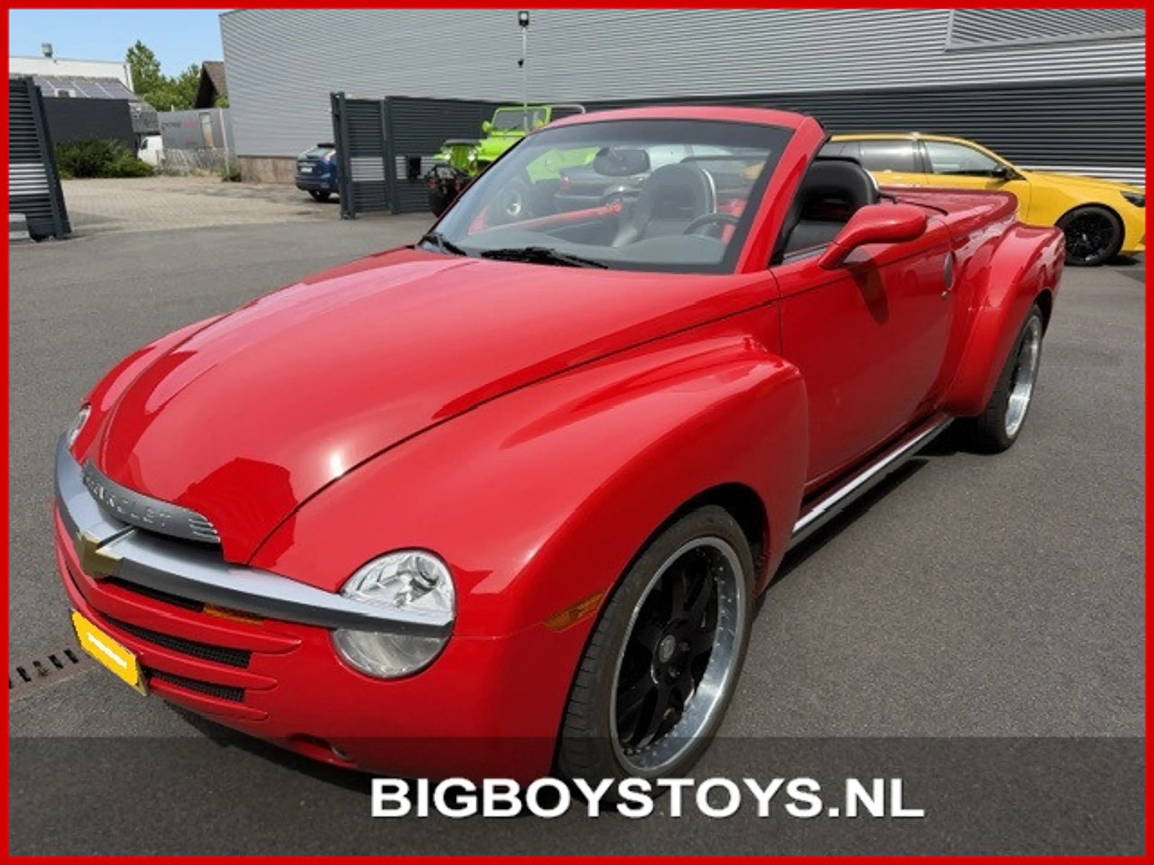 Chevrolet SSR — photo 4