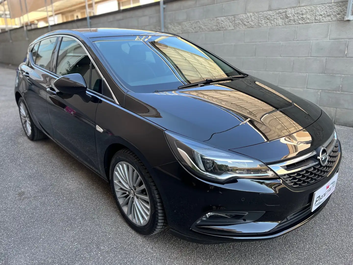 Opel Astra 5pt 1.6 cdti 110cv Innovation PDC/NAVI/TEL PERF. Nero - 1