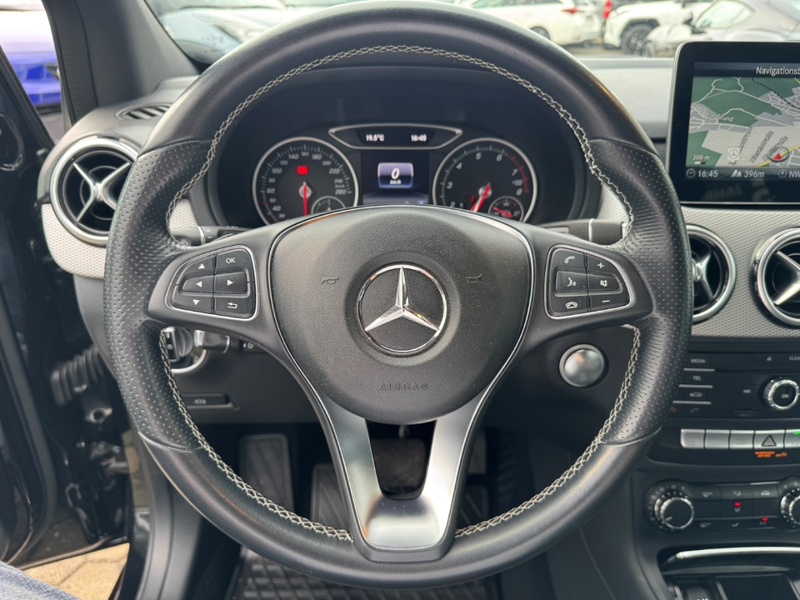 Mercedes-Benz B 180 Style Edition 7G-DCT Urban Automatik — photo 15