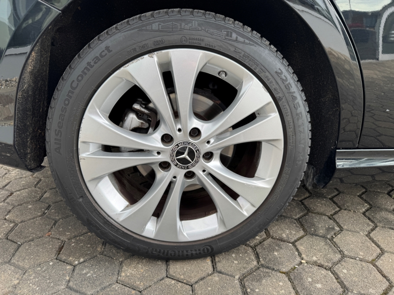 Mercedes-Benz B 180 Style Edition 7G-DCT Urban Automatik — photo 6
