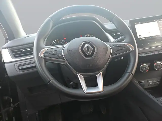 Renault Captur view 13
