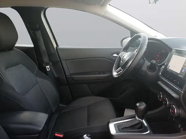 Renault Captur view 11