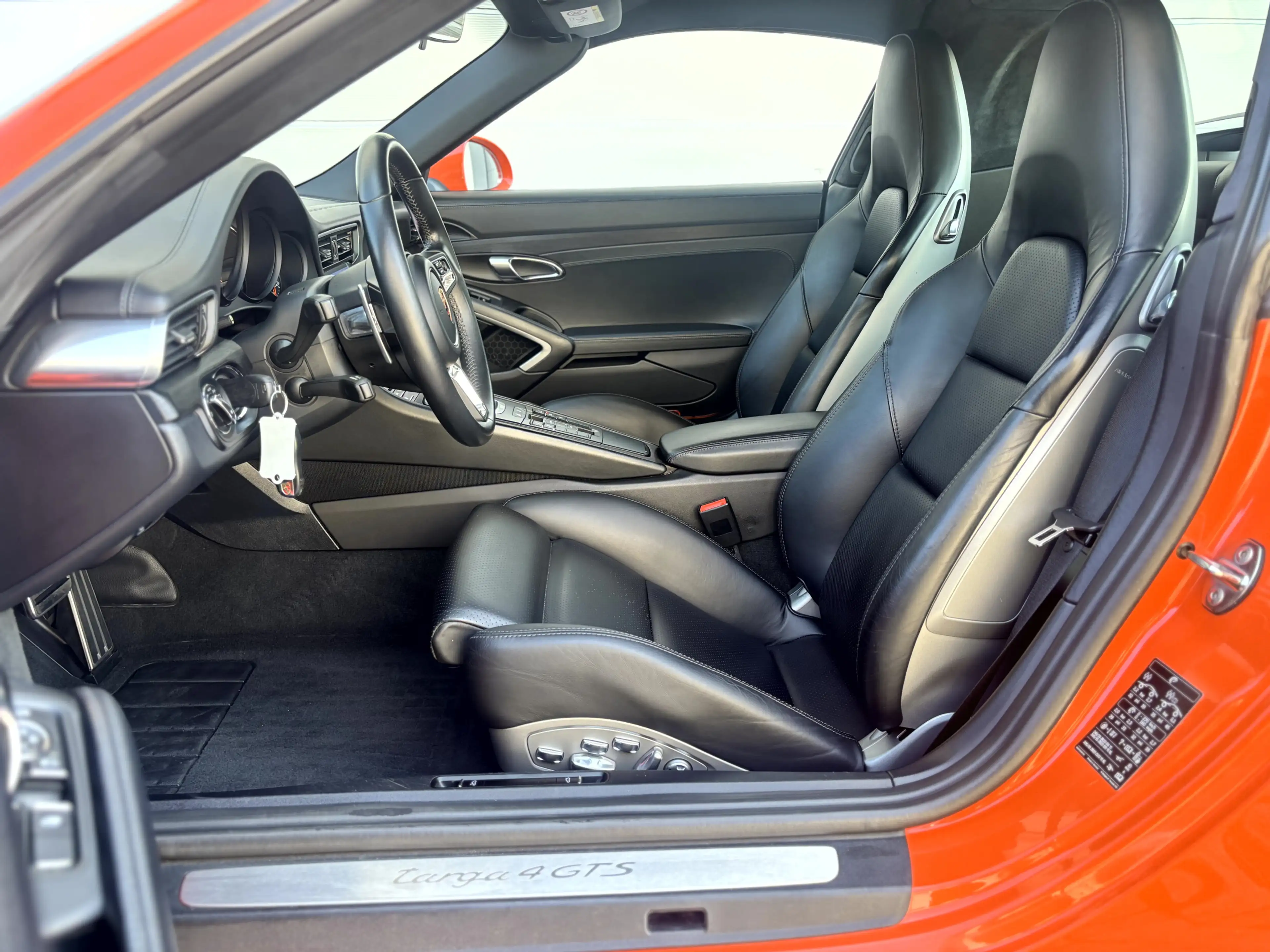 Porsche 991 targa 4 GTS Leder|AdSpoSi|Chrono|PDLS|RFK — photo 8
