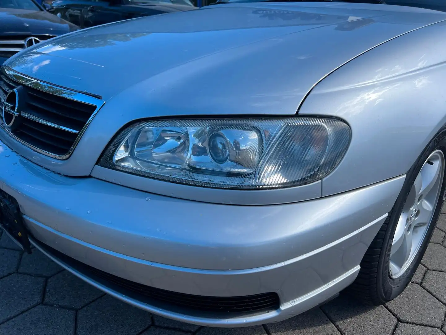 Opel Omega 2.2 16V Edition Orig. 53.000km TÜV 07/2026 - 2