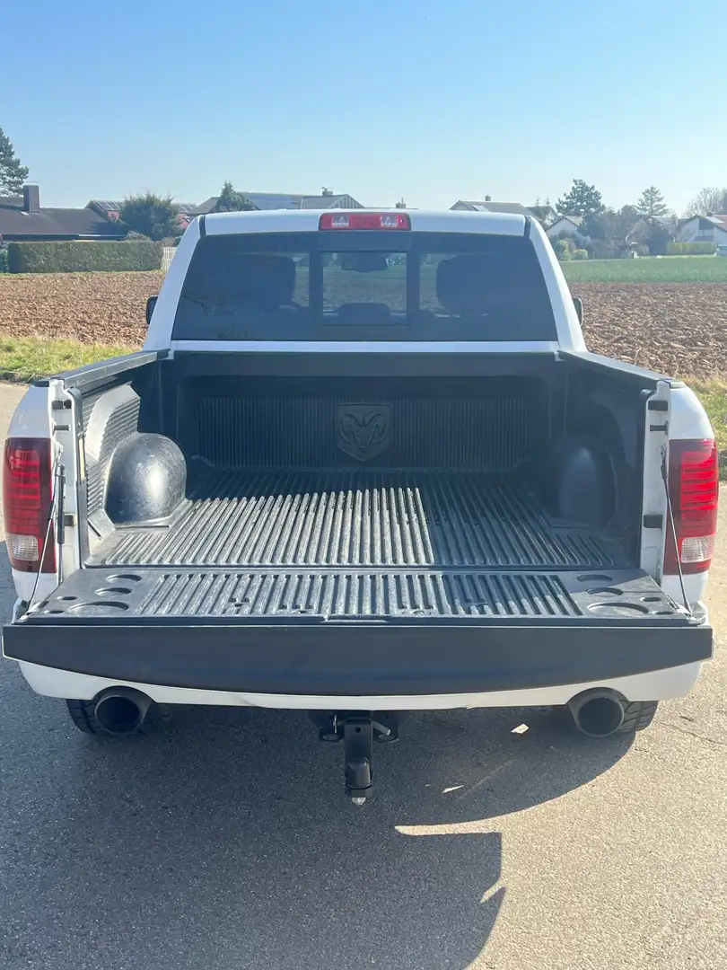 Dodge RAM 1500 5.7 Hemi V8 4x4 Sport Bílá - 2