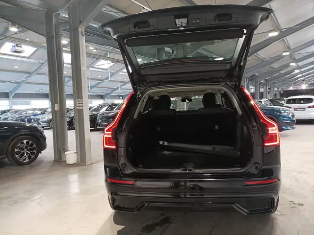 Volvo XC60 view 6
