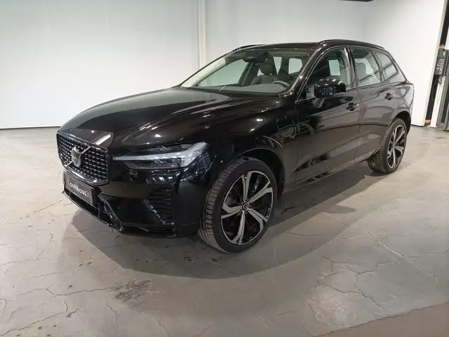 Volvo XC60 view 3