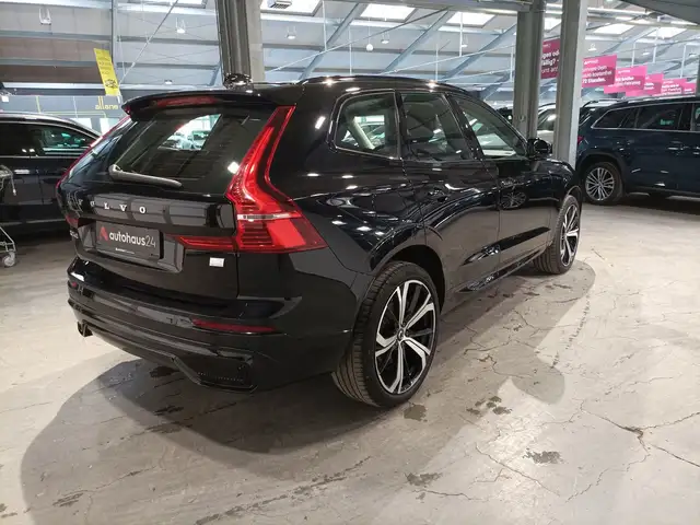 Volvo XC60 view 5