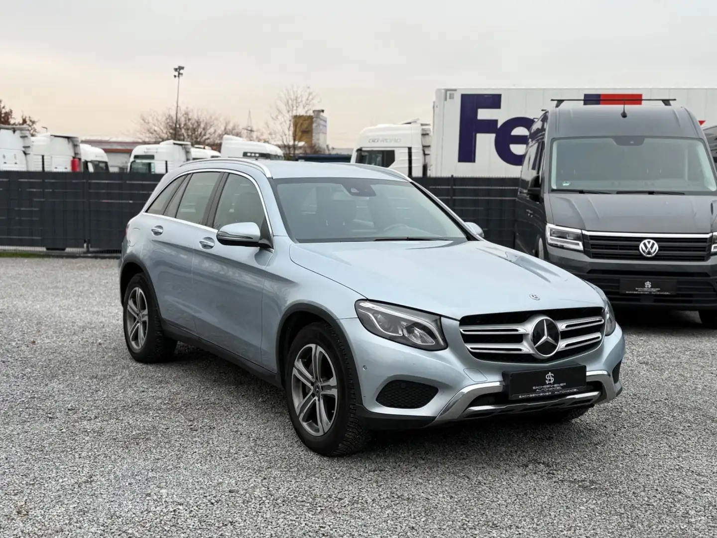 Mercedes-Benz GLC 220 d 4Matic Silber - 1