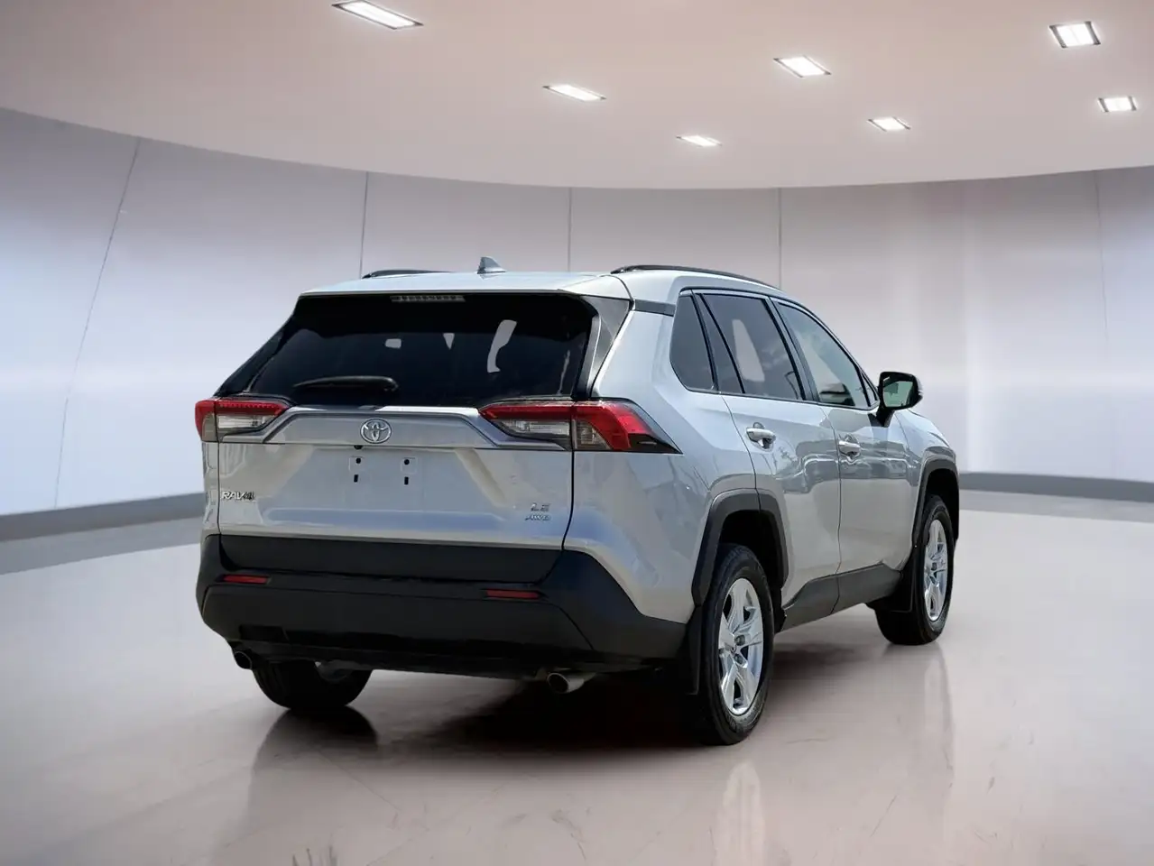 Toyota RAV 4 снимка Toyota RAV 4