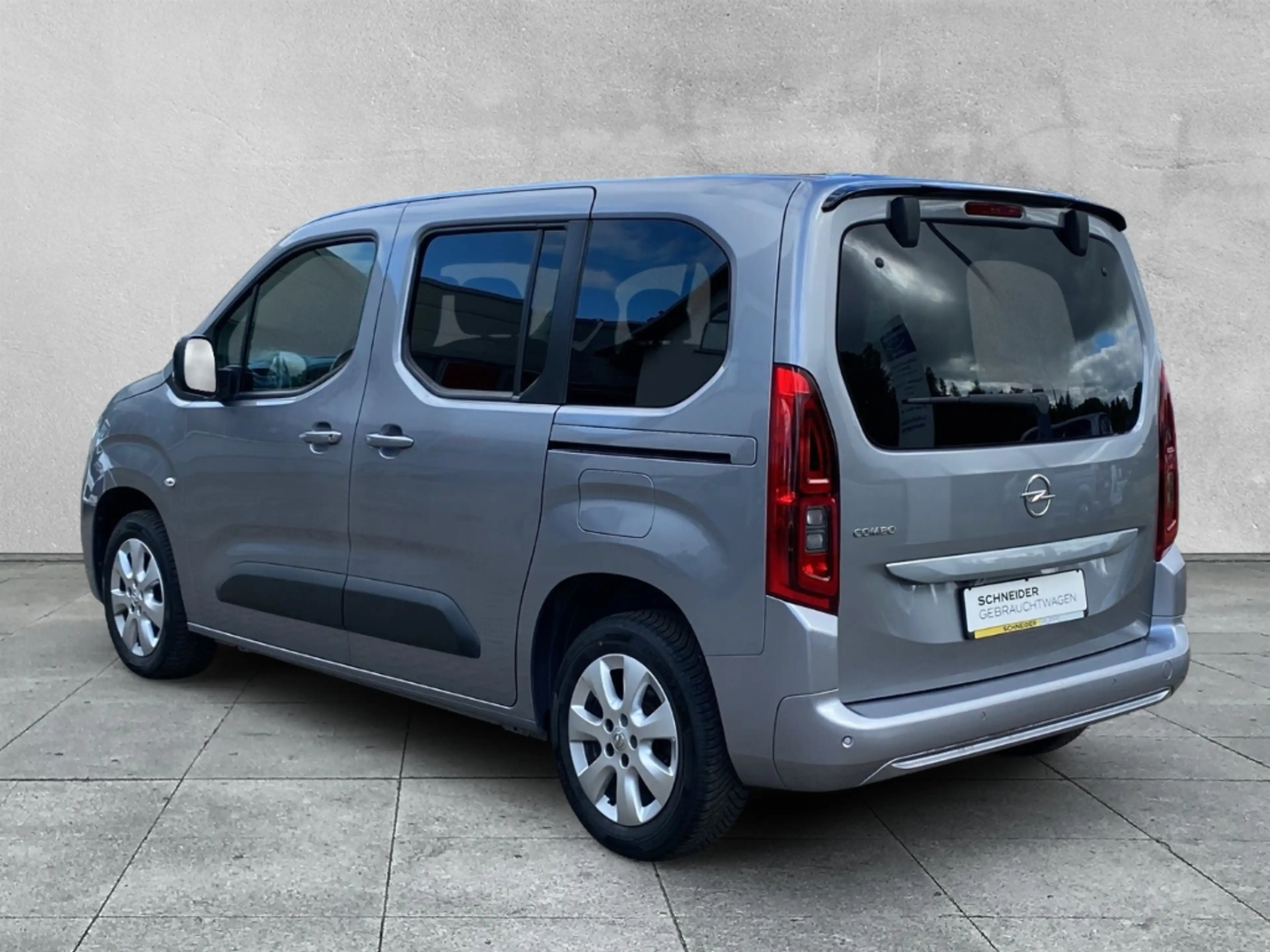 Opel Combo Life DI TURBO ELEGANCE E Elegance 1.2 Turbo NAVI+KLIMA+ — photo 3